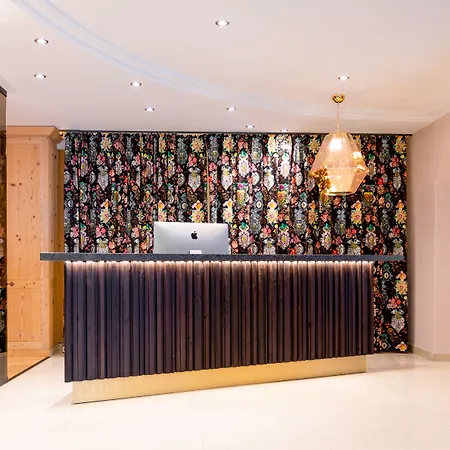 Alpine Hideaway Zillertalerhof Майрхофен