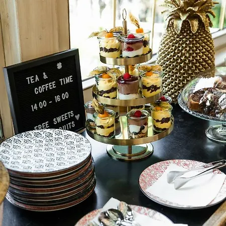 Alpine Hideaway Zillertalerhof מלון מאיירהופן