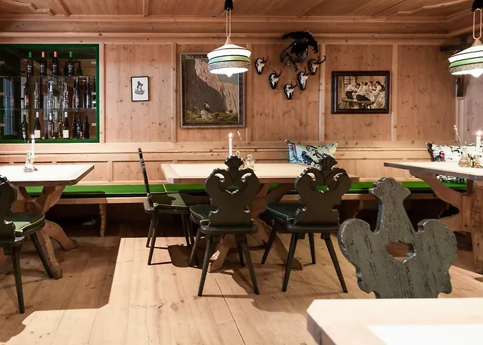 Hotel Alpine Hideaway Zillertalerhof 4*