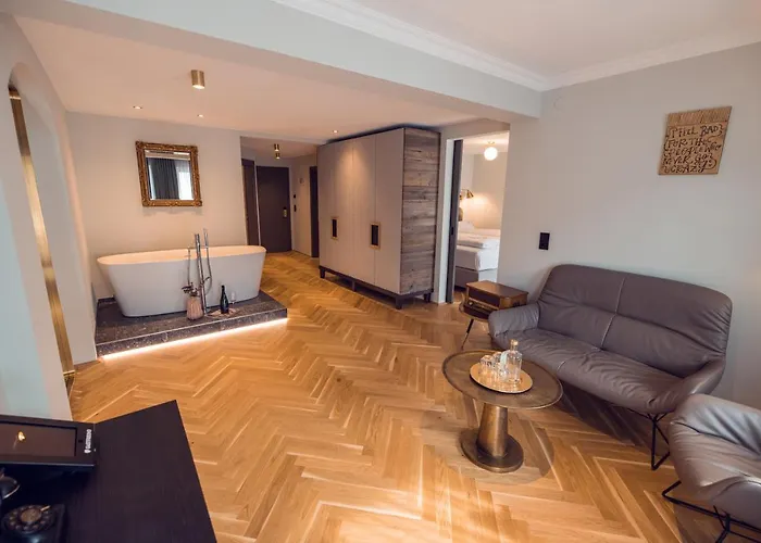 Alpine Hideaway Zillertalerhof Hotel Mayrhofen