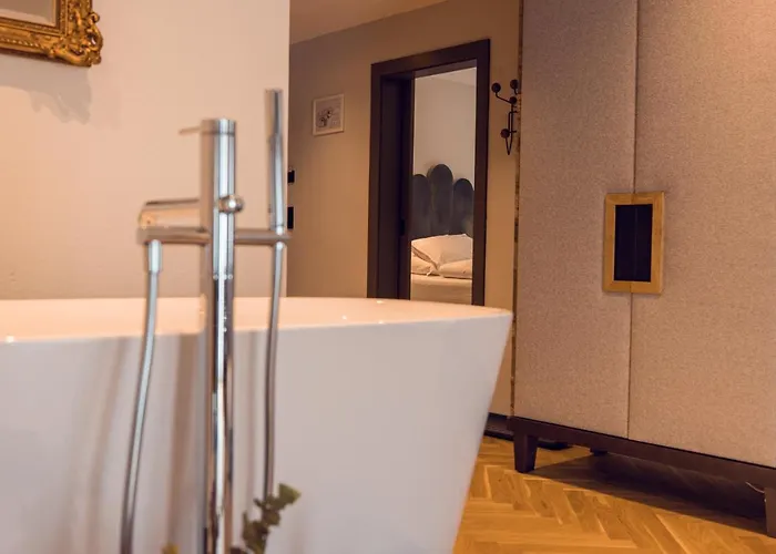 Alpine Hideaway Zillertalerhof 4*